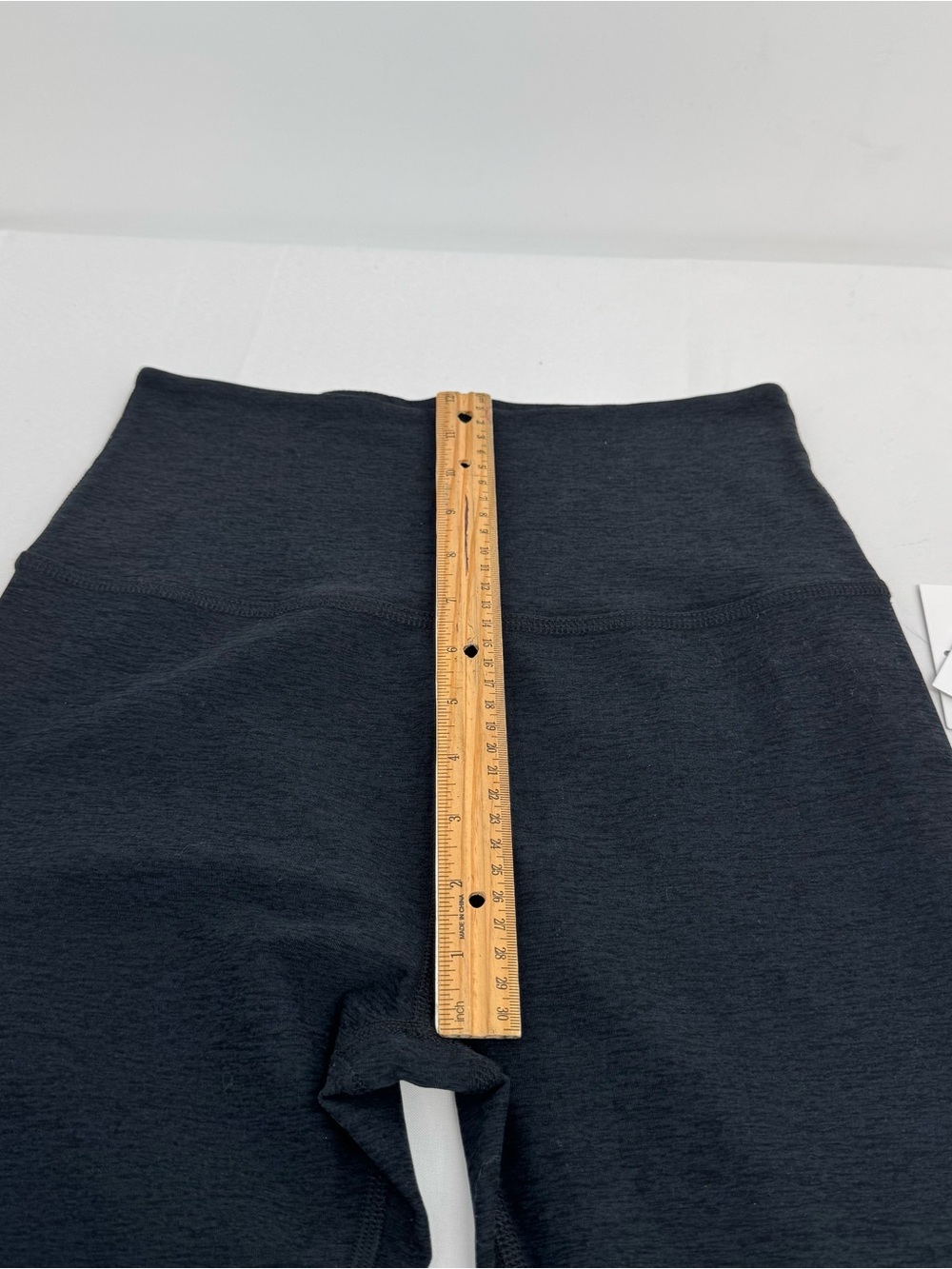 Beyond Yoga Women's L Gray Spacedye Walk and Talk High Waisted Capri Legging - Picture 12 of 14
